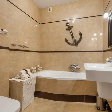 Lägenhet Goodhome - Sea Towers Gdynia